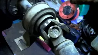 Freelander propshaft bearing, replacement.