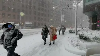 WINTER STORM in Toronto Downtown