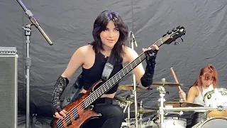 Ale with her Spector Bass (Full version)