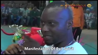 WATCH HOW THE DEMON INSIDE THIS YOUNG MAN CAME TO ATTACK THE MAN OF GOD