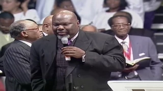 Bishop T.D. Jakes Preaching At The COGIC Holy Convocation In Memphis!