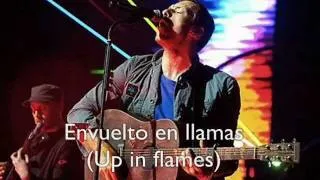 Coldplay up in flames en español e ingles