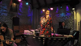 Ioanna Kotsareli Live@1002Nights in Athens - Zoom Q2n - 4K