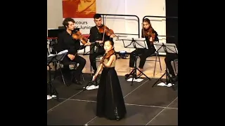 Natsuho Murata played M. Weinberg: ”Concertino for violin and strings” in 2° Round Tibor Junior 2022