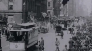 Scene on Lower Broadway(1902)