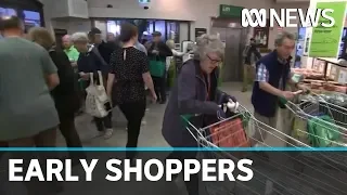 Coronavirus: Australian supermarkets open early for the elderly and disabled | ABC News