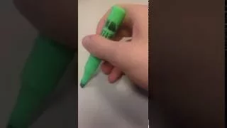 Drawing a green line with a green marker