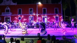 Compañía de Danza Folklórica Yolomitotiani/ Jalisco/ Colores del Mundo 2017