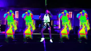 Pippa T Glow Club - Disconnect by Becky Hill & Chase & Status - Dance Fitness