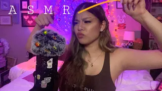 ASMR| Bugs Searching 🐛🐞 (mouth sounds, inaudible, & plucking)