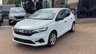 DACIA SANDERO ESSENTIAL in WHITE