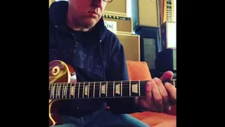 Joe Bonamassa - Cascading Lick In The Style Of Eric Johnson