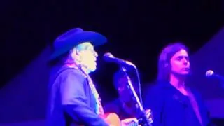 Willie Nelson, Mama Don't Let Your Babies Grow up To Be Cowboys