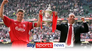 Rafa Benitez gives advice to Steven Gerrard, Frank Lampard & Anthony Gordon