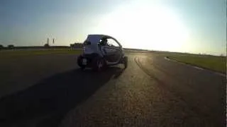 DRIFT WITH RENAULT TWIZY