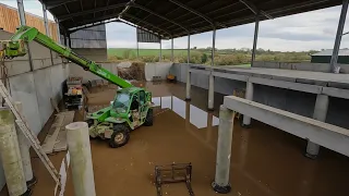 CHANGING LINERS IN THE PARLOUR AND TAKING OUT SLURRY PLUS SHED UPDATE