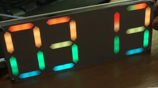 Часы с крупными RGB индикаторами, DIY конструктор.