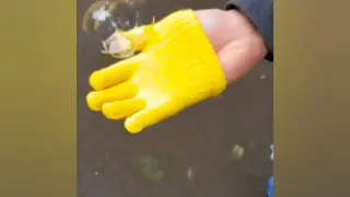 Набор мыльные пузыри с перчаткой