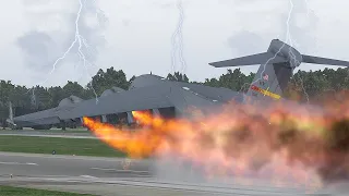 World's Heaviest C-17 Emergency Landing During Heavy Thunderstorm [XP11]