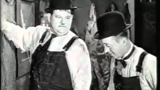 Hollywood - Gift Of Laughter - Laurel and Hardy