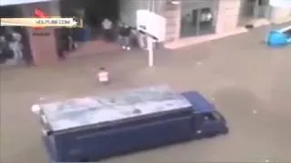 Сильный потоп в Египте города уходят под воду
