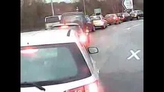 Car dangerously cuts up my lorry Ashford Junct.10