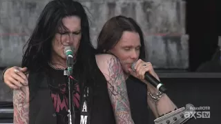 Slash feat  Myles Kennedy & The Conspirators   Rock On The Range Festival 2015