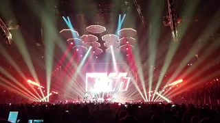 Kiss in concert March 4th Target Center