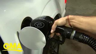 War in Ukraine sends US gas prices to record high l GMA