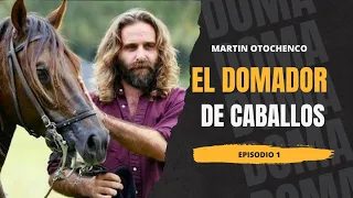 02 DOMADOR DE CABALLOS  Martín Ochoteco, AYUDANDO A CABALLO QUE FUE GOLPEADO