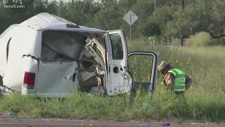 At least 10 dead after van full of migrants crashes north of Texas-Mexico border, authorities said