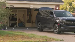 Man killed in his garage in early morning shooting in Alief, Houston police say