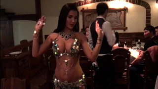 BOMB DUO! Beautiful belly dances in the restaurant Baku Boulevard, Mytischi LINDA SHOW