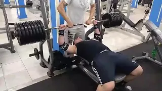 180 kg 10 pati Samo vo Fitness Paljo Andrej Fidanovski Uraaaaaa