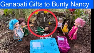 Ganapathy Giving gifts to Bunty Nancy | Classic Mini Food | Classic Mini Village
