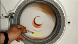 Experiment - Painting with Centrifuge  - in a Washing Machine