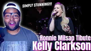 SINGER REACTS to Kelly Clarkson singing It Was Almost Like A Song (Ronnie Milsap Tribute) | REACTION