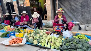 Feria Dominical de  POMABAMBA Ancash / Capital Folclórica