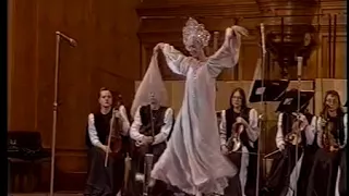 Russian dance. Ekaterina Maximova