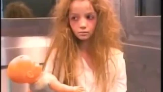 PEGADINHA Menina Fantasma no Elevador Ghost Girl s Extremely Scary Prank An Elevator