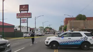 Off-duty Chicago police officer shot during 'road rage' incident in Irving Park East