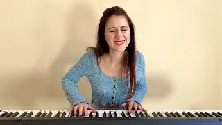I tried to improvise "Hallelujah" on piano - Ella Protsenko