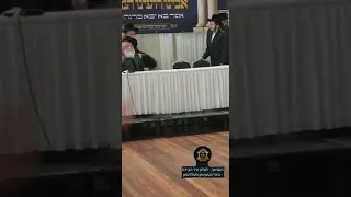 Bobov Rebbe Visits A School In London - Shvat 5783