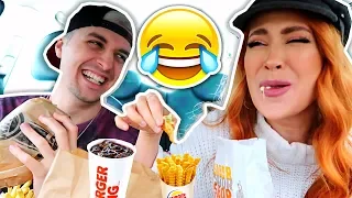 ¿QUÉ HARÍAMOS SI ROMPEMOS? PREGUNTAS INCÓMODAS MIENTRAS COMEMOS...MUKBANG con Dalas Review