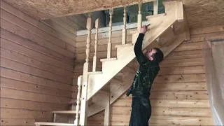 Установка деревянной лестницы на второй этаж на 90 градусов