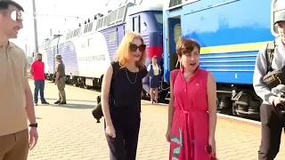 Джессика Честейн посетила Киев и президента Зеленского