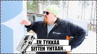 Hyllyjen kanssa on välillä vähän säätöä