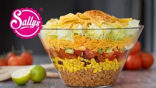 Mexikanischer Partysalat - Taccosalat - Nachosalat - Partyrezept / Sallys Welt