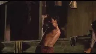 Tony Jaa Training ( Ong-Bak Original Clip! )