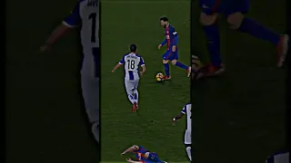 Messi legendary dribbling#football #messi #edit #barcelona